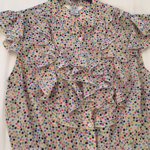 S. L. B. Button-Down Blouse w/Ruffle Detail - Picture 2 of 6
